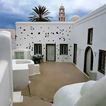 Radiant Santorini 3* Mesaria