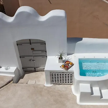Lägenhetshotell Radiant Santorini Mesaria