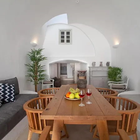 Lägenhetshotell Radiant Santorini