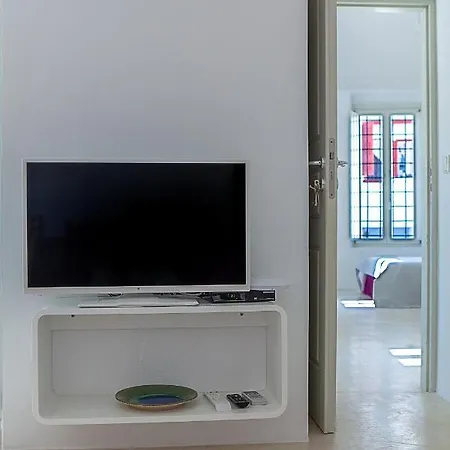 Lägenhetshotell Radiant Santorini 3*