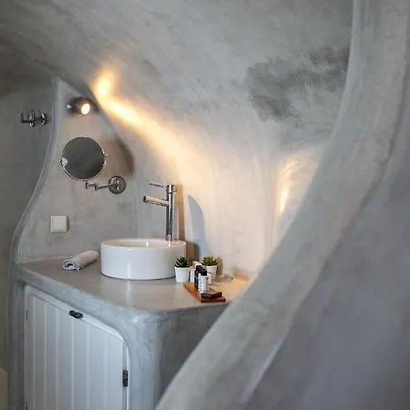 Lägenhetshotell Radiant Santorini 3*