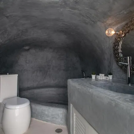 Lägenhetshotell Radiant Santorini Mesaria